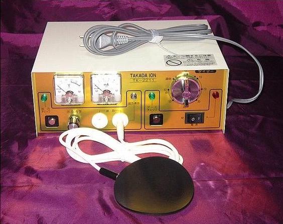 タカダイオン マイナスイオン電子治療器 - 美容機器